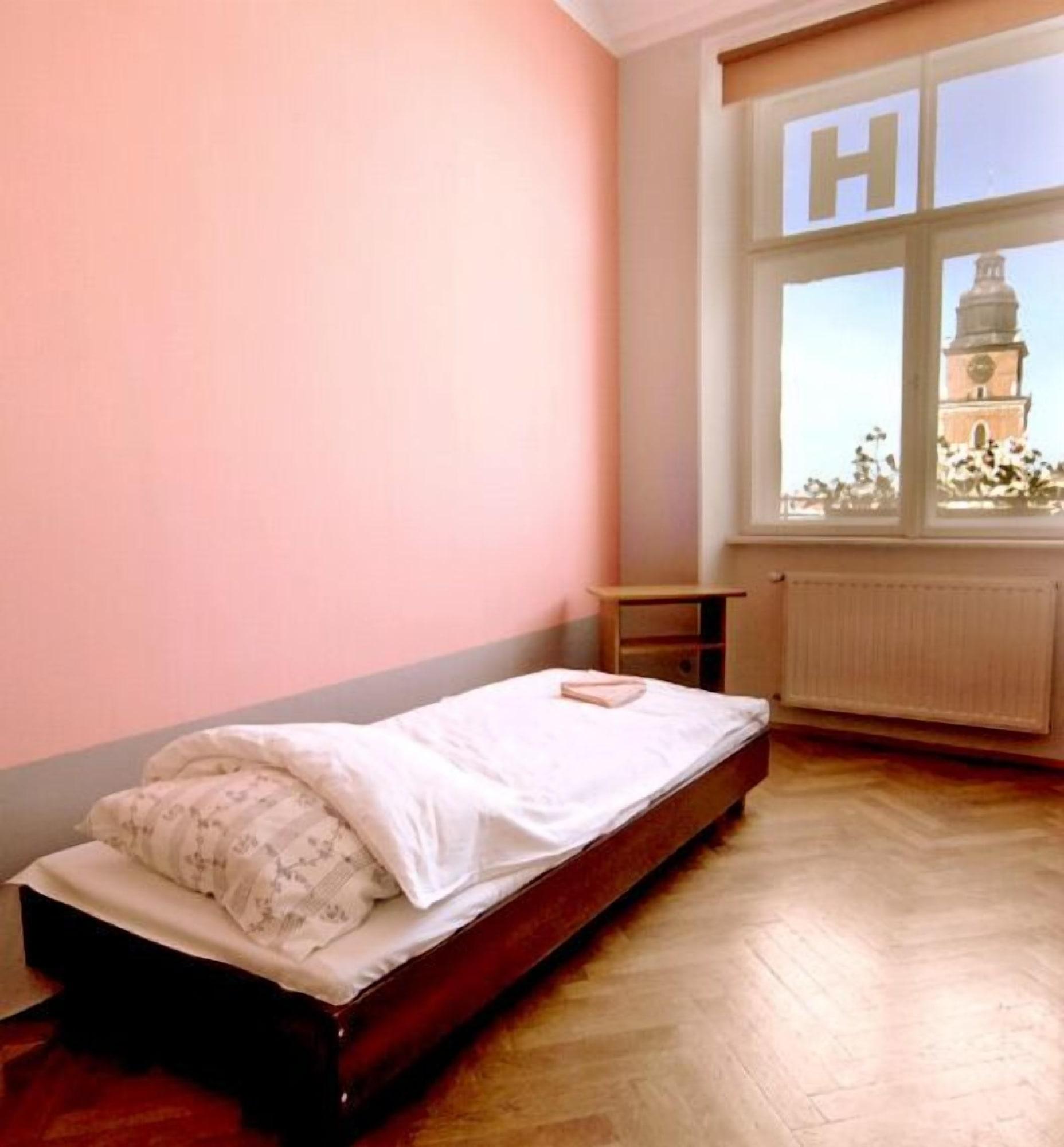 Hostel Rynek 7 Cracovia Exterior foto